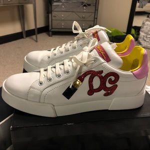 White & white lipstick DOLCE AND GABBANA sneakers